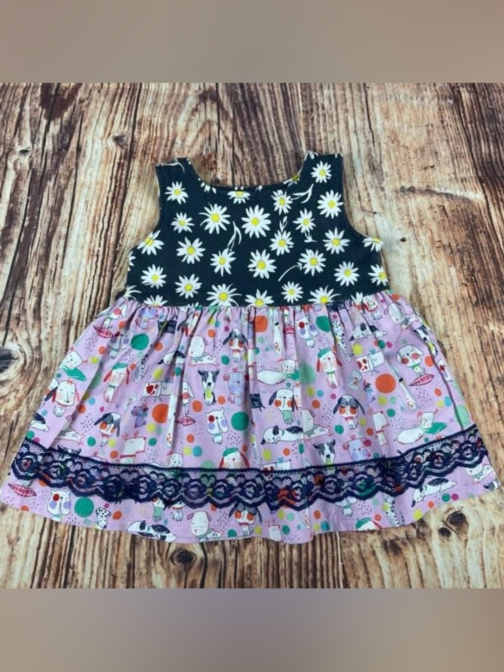 Kaitshake Designs Daisy + Puppy Sara Top